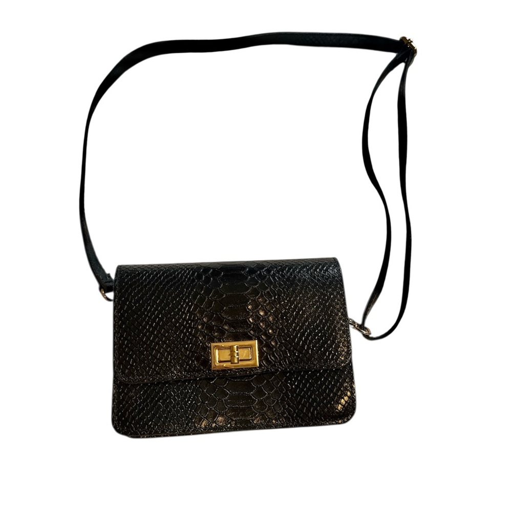 Persaman New York Made in Italy Black Leather Snakeskin Embossed Crossbody Bag